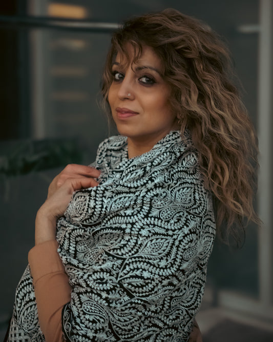 The Kashmir Pashmina Shawl (Black/White/Floral)