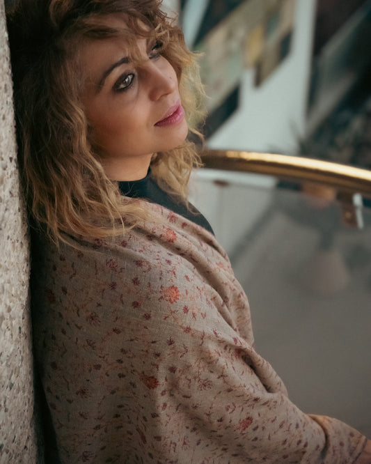 The Kashmir Pashmina Shawl (Wildflower Dust)