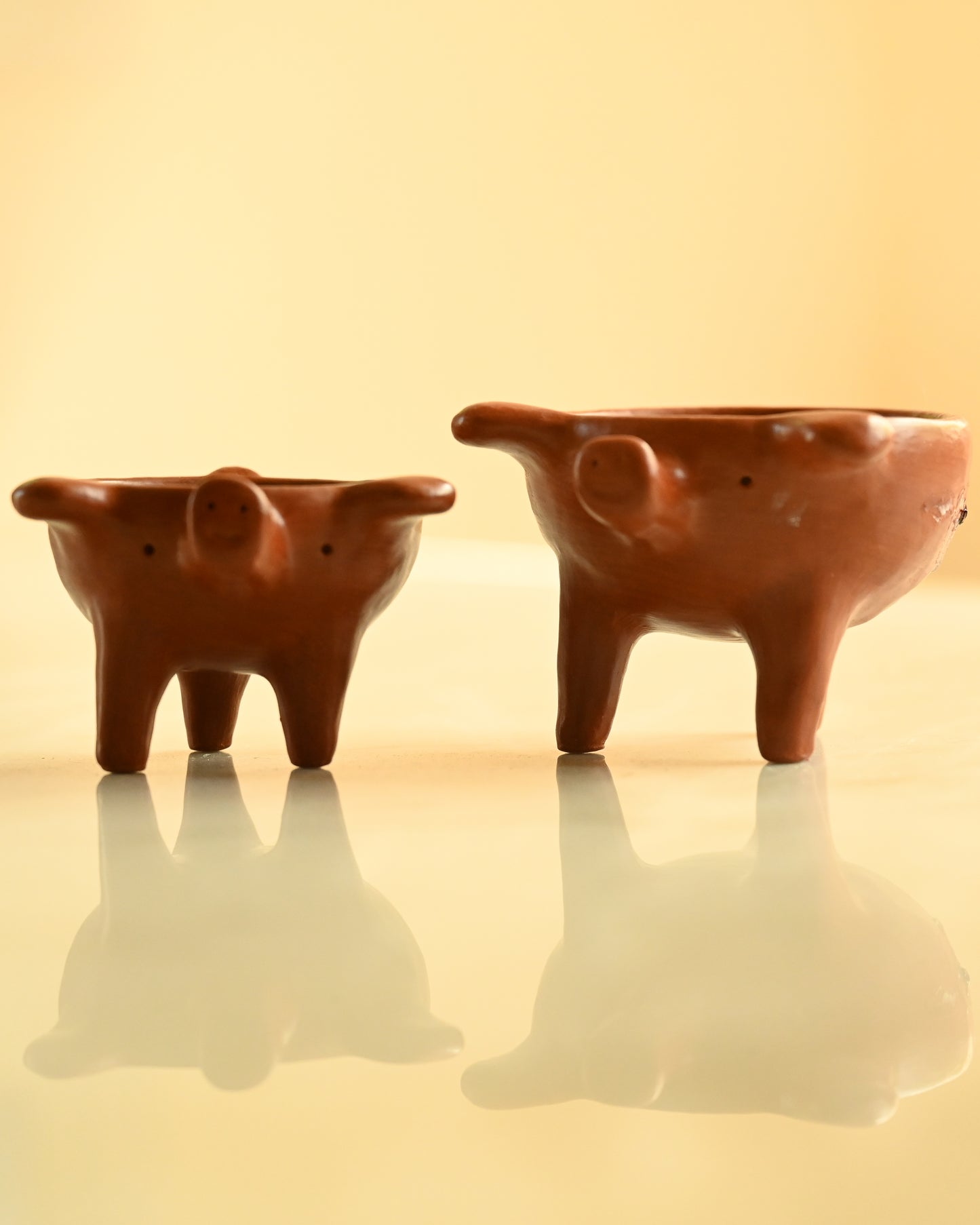 Macrina Piggy Bowl