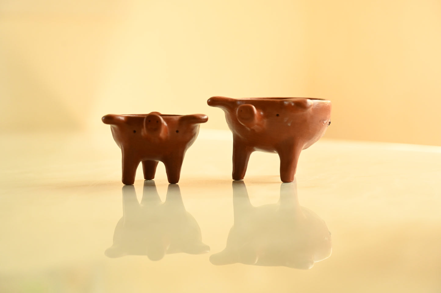 Macrina Piggy Bowl