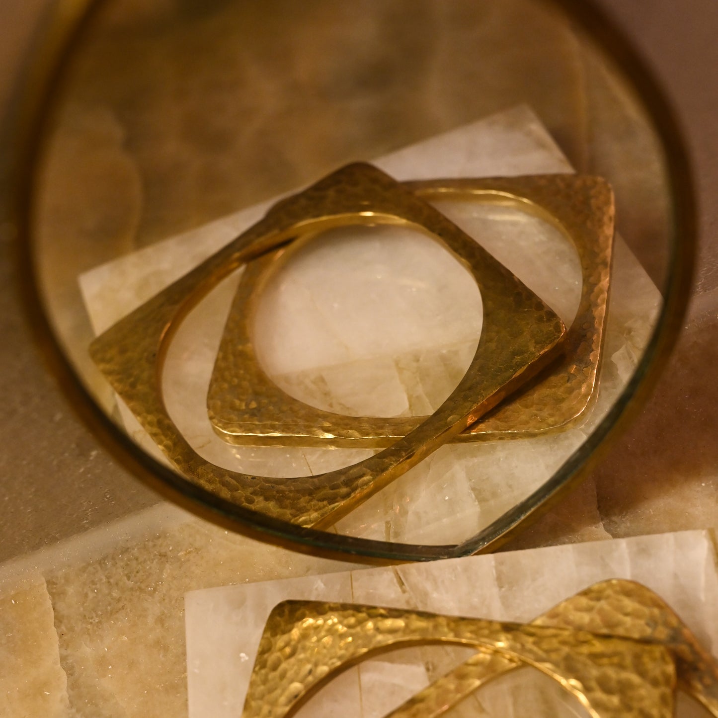 Wanzau Square Bangle