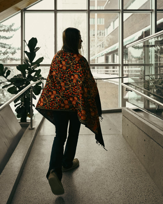 The Kashmir Pashmina Shawl (Black/Floral)