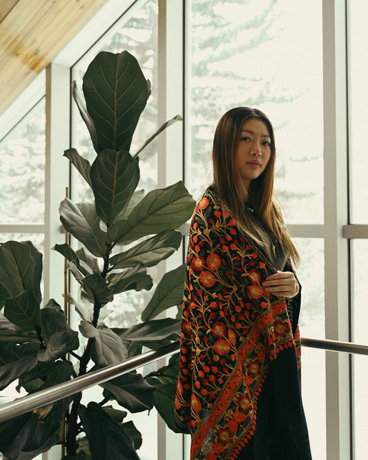 The Kashmir Pashmina Shawl (Black/Floral)