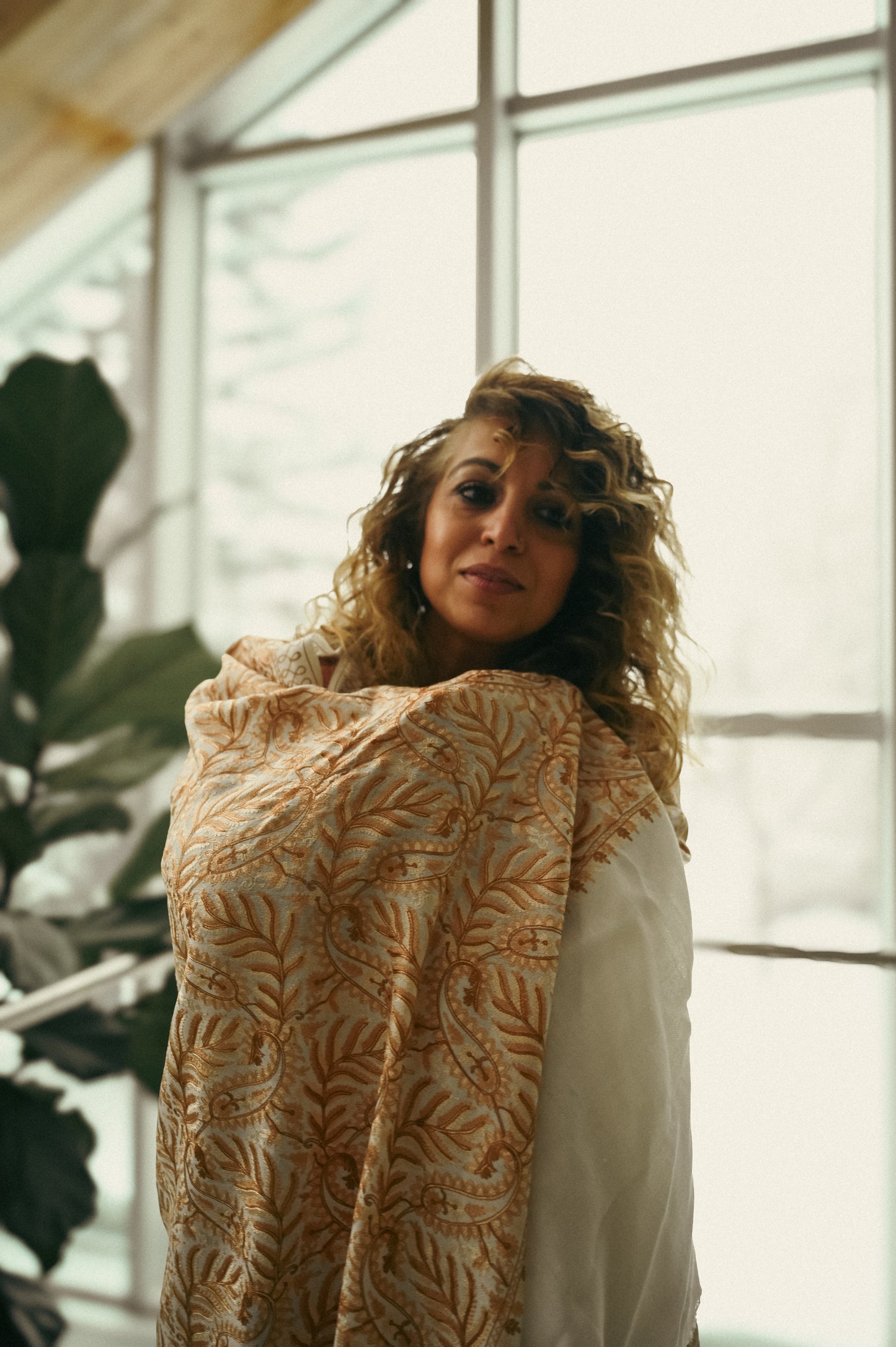 The Kashmir Pashmina Shawl (Cream)