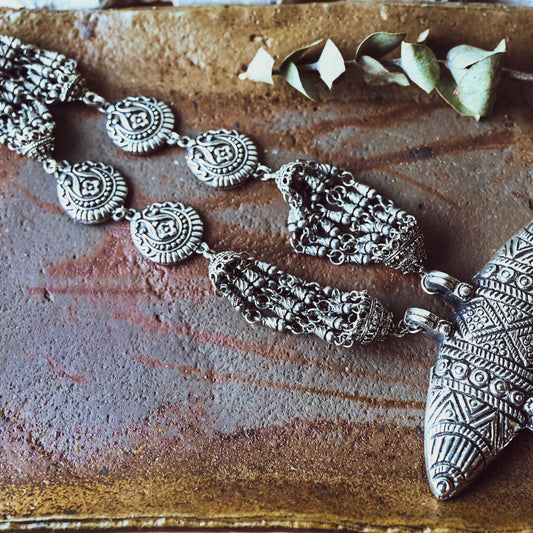 Shandaar Solstice Arrowhead Necklace