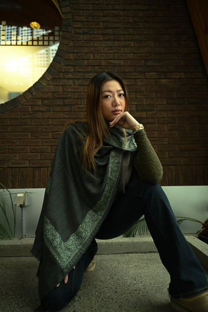 The Kashmir Pashmina Shawl (Grey/Mint)
