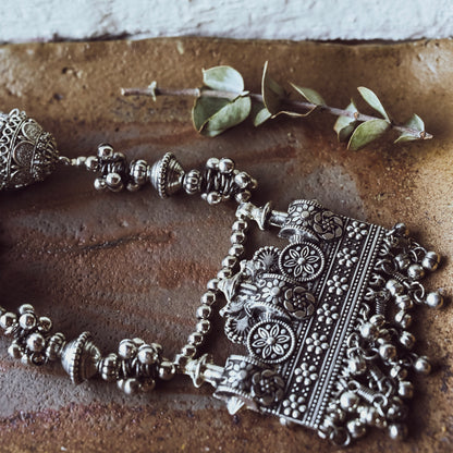 Shandaar Ornate Rectangle Pendant