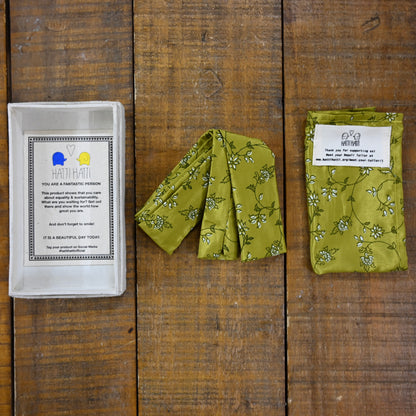 Hatti Hatti Tie & Pocket Square