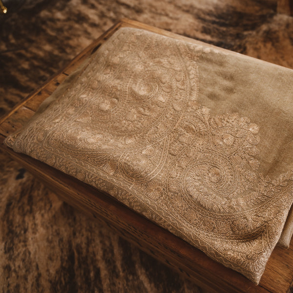 The Kashmir Pashmina Shawl (Beige/Gold)